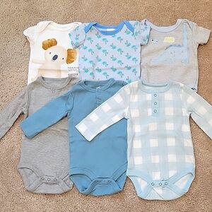 Lot of 6 long sleeve and short sleeve onesie